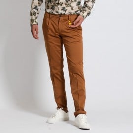 Pantalone uomo tasca a filo